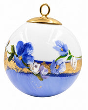 Boule de Noël fleurs réf. 07, fleurs bleues, dessous bleu lavande, vue 2