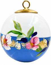 Boule de Noël fleurs réf. 21, fleurs roses et blanches, dessous bleu, vue 2