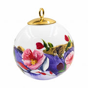 Boule de Noël fleurs en porcelaine 5,5 cm, référence 31, fleurs roses, dessous violet, vue 2.