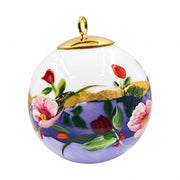 Boule de Noël fleurs en porcelaine 5,5 cm, référence 31, fleurs roses, dessous violet, vue 4.