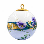 Boule de Noël fleurs en porcelaine 5,5 cm, référence 40, fleurs bleues et blanches, dessous bleu grisé, vue 5.