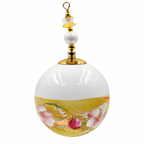 Boule de Noël fleurs avec perles 6,5 cm, référence 02 — fleurs roses sur jaune pastel, vue 6