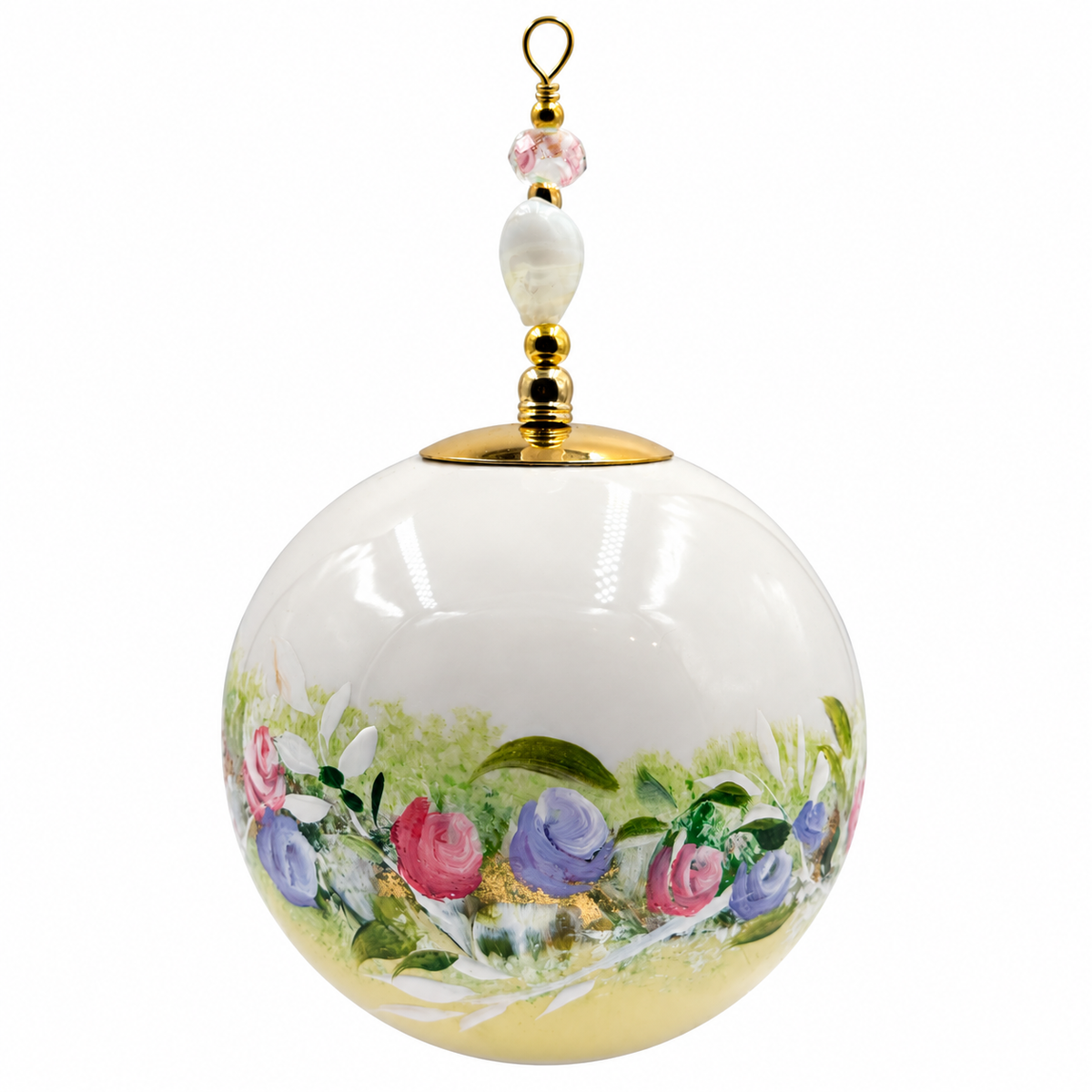Boule de Noël avec perles 8 cm – Fleurs pastel sur jaune doux – Réf. 03, vue 2 — pièce unique peinte à la main