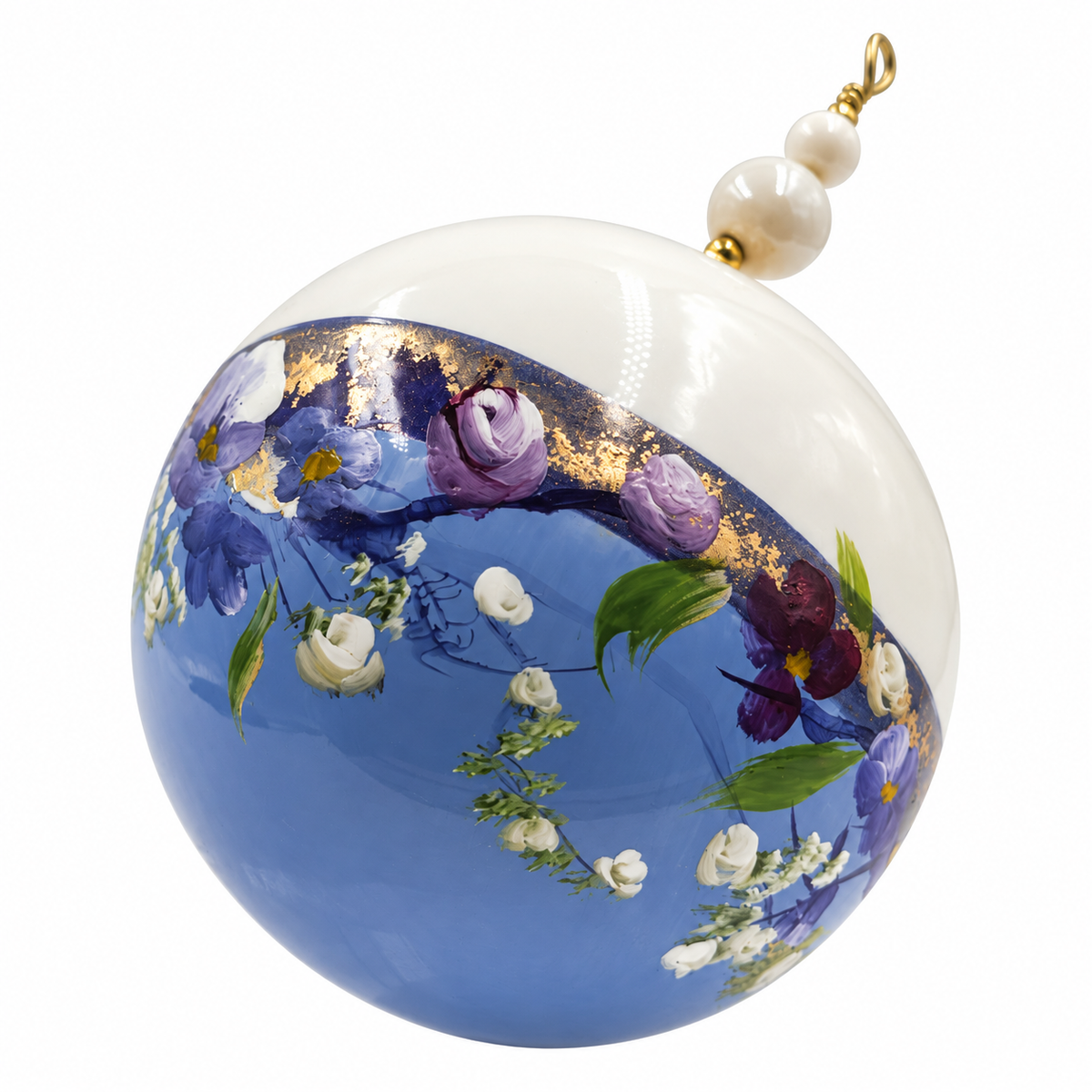 Boule de Noël avec perles 8 cm – Fleurs bleues et mauves sur bleu – Réf. 06, vue 4 — pièce unique peinte à la main