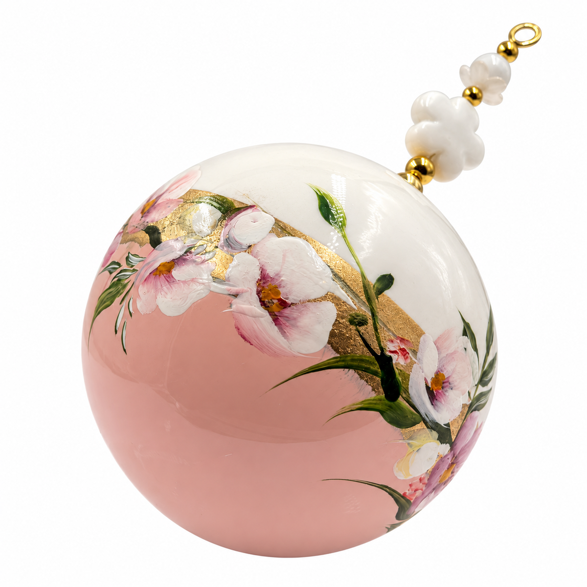 Boule de Noël avec perles 8 cm – Fleurs mauves sur rose poudré – Réf. 12, vue 5 — pièce unique peinte à la main