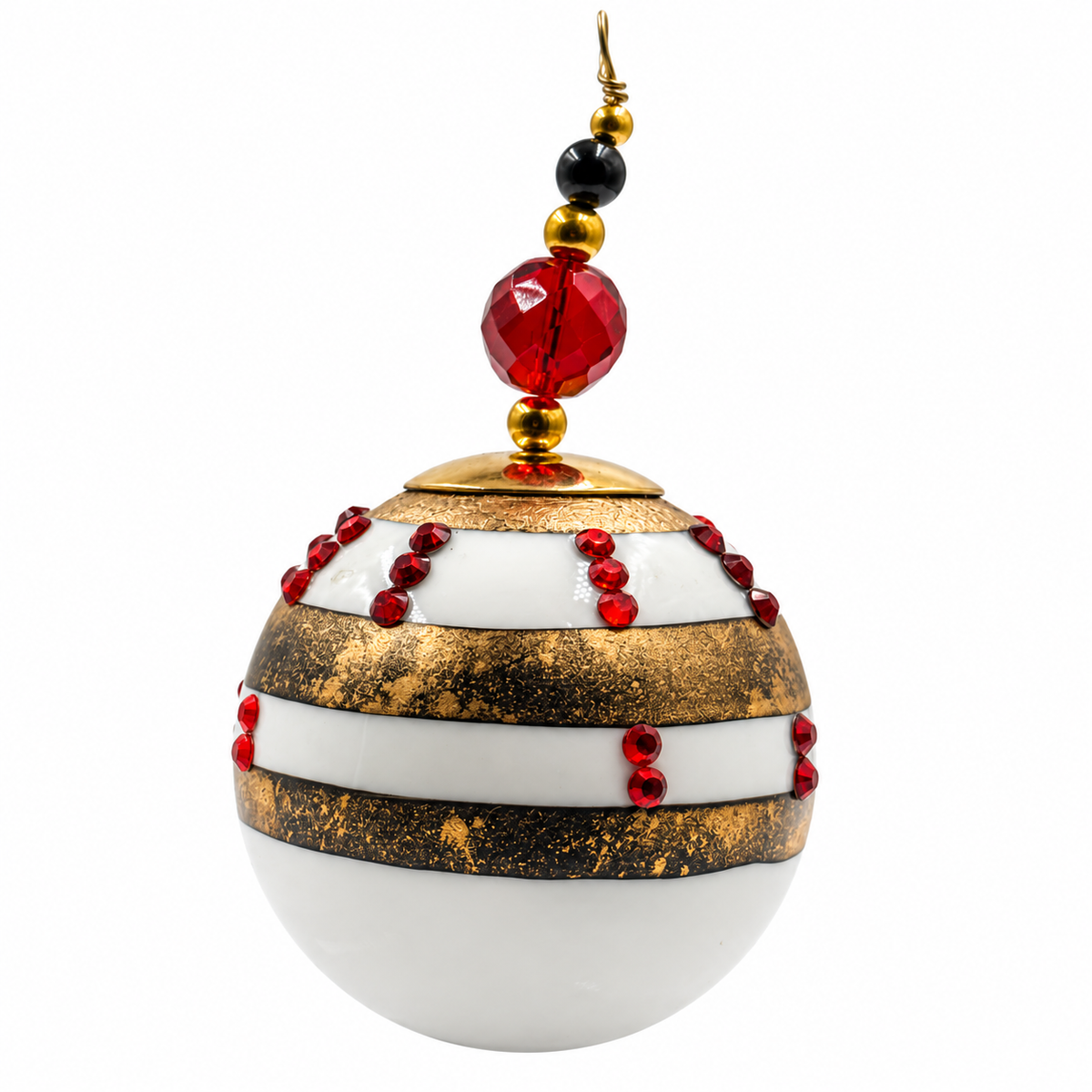 Boule de Noël en porcelaine avec perles 5 cm, rayures dorées et strass rouges, référence 07, vue 3
