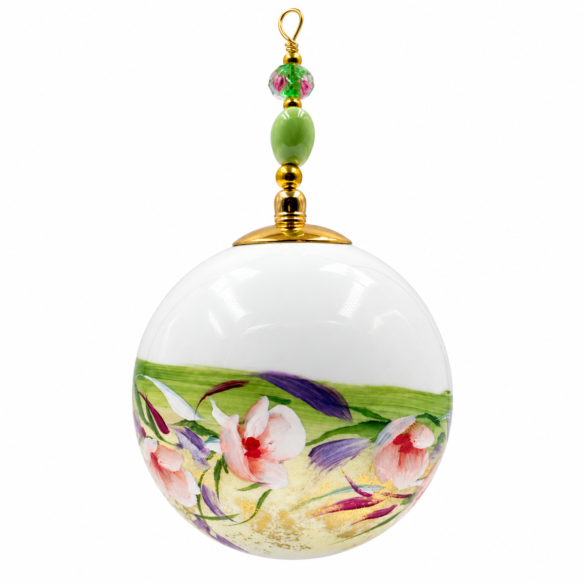 Boule de Noël artisanale personnalisable 6,5 cm, référence 12, vue 3 — Fleurs roses et feuillage sur vert tendre
