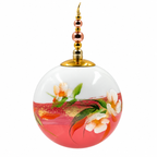 Boule de Noël artisanale personnalisable 6,5 cm – Réf. 20 – Fleurs blanches sur rose – Vue 1