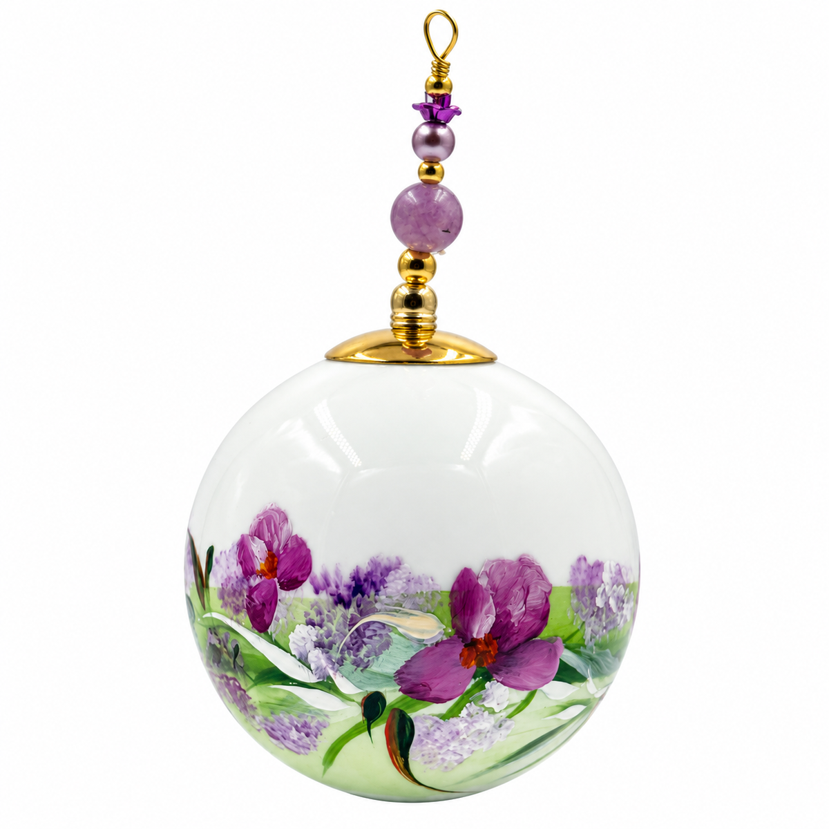 Boule de Noël artisanale personnalisable 6,5 cm, référence 28, vue 5 — Fleurs mauves et feuillage sur blanc