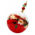 Boule de Noël artisanale personnalisable 6,5 cm, référence 29, vue 6 — Fleurs crème et frise dorée sur rouge