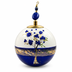 Boule de Noël en porcelaine avec perles et strass 8 cm – Réf. 05 – Bleu et perles ovales, vue de face